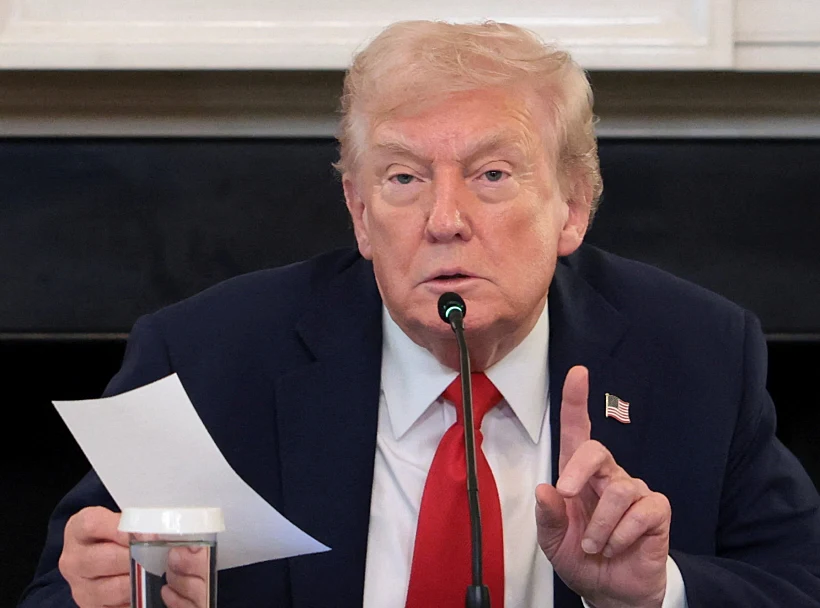 טראמפ והפתק שקיבל מרוביו