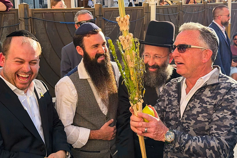 סטיב ויטקוף ברחבת הכותל המערבי