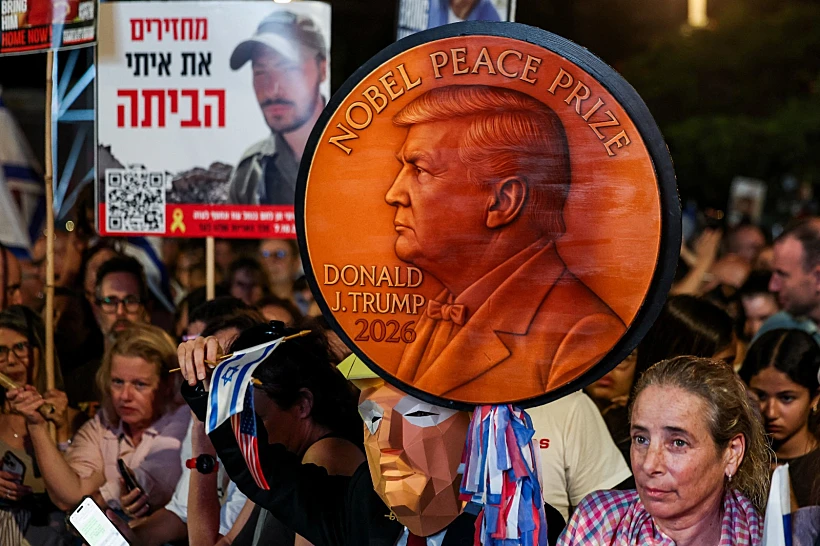 רבבות מפגינים בכיכר החטופים