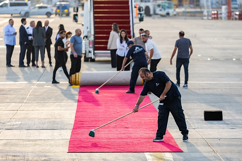 הכנות בנתב"ג לקראת נחיתת נשיא ארה"ב דונלד טראמפ