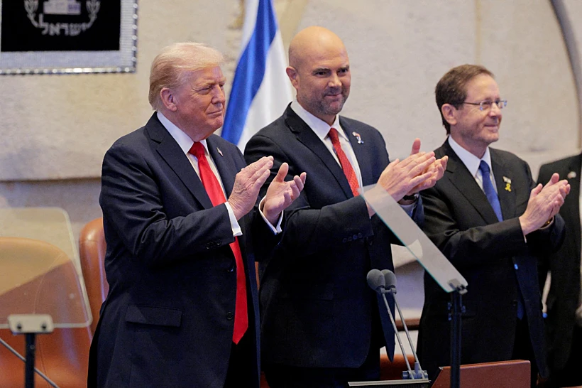 נשיא ארה"ב דונלד טראמפ בכנסת עם יו"ר הכנסת אמיר אוחנה ונשיא המדינה יצחק הרצוג