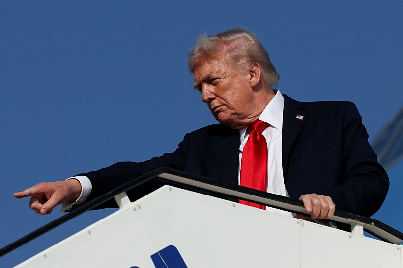 נשיא ארה"ב דונלד טראמפ טרם עלייתו לאייר פורס 1