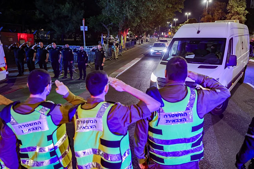 ארונות החללים החטופים מגיעים למכון לרפואה משפטית באבו כביר