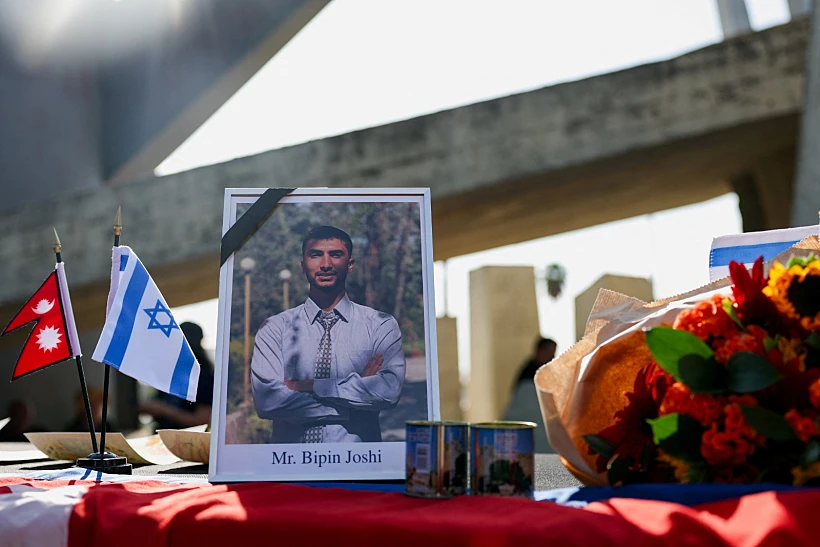 טקס לזכרו של ביפין ג'ושי בנתב"ג