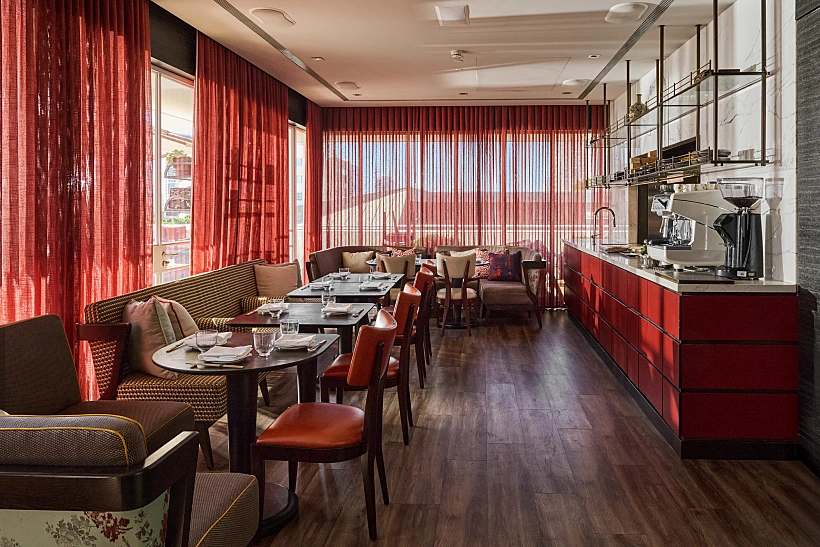 מסעדת דיינינגס