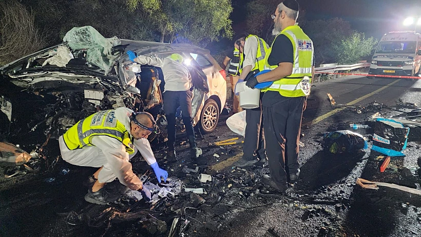 זירת התאונה בכביש 42