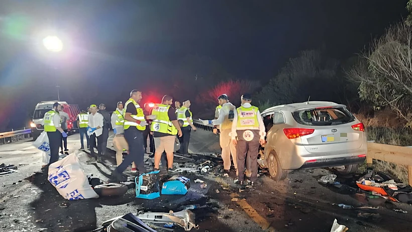 זירת התאונה בכביש 42