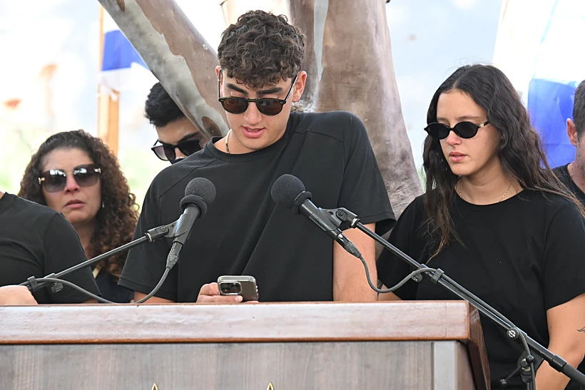 אופיר אנגל, שורד השבי, שנחטף עם יוסי שרעבי