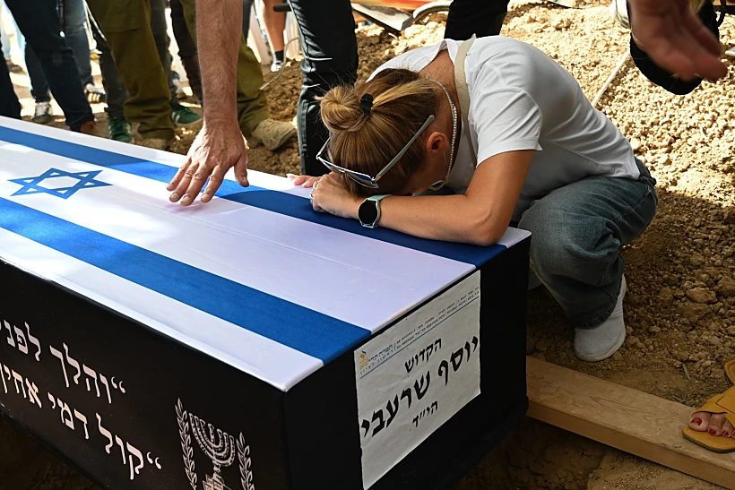 הלווייתו של יוסי שרעבי בבארי