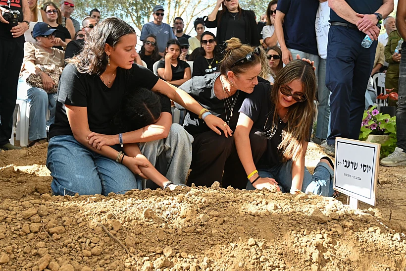 הלווייתו של יוסי שרעבי בבארי