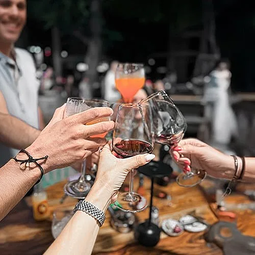 צילום מבר היין היבואן בתל אביב