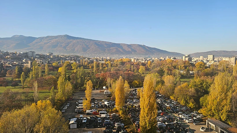 הנוף מחלון החדר במלון "הילטון סופיה"