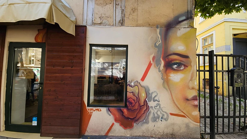 אמנות רחוב בסופיה