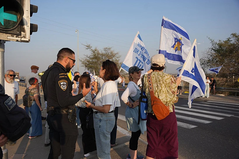 שיירת ליווי החלל החטוף