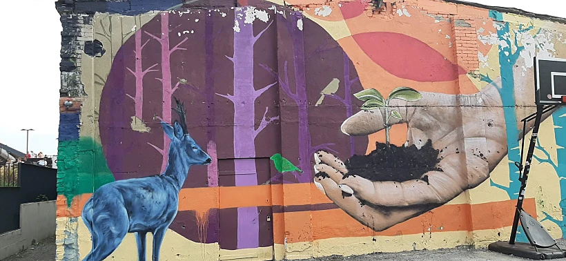 אמנות רחוב במתחם של "Telliskivi Creative City"