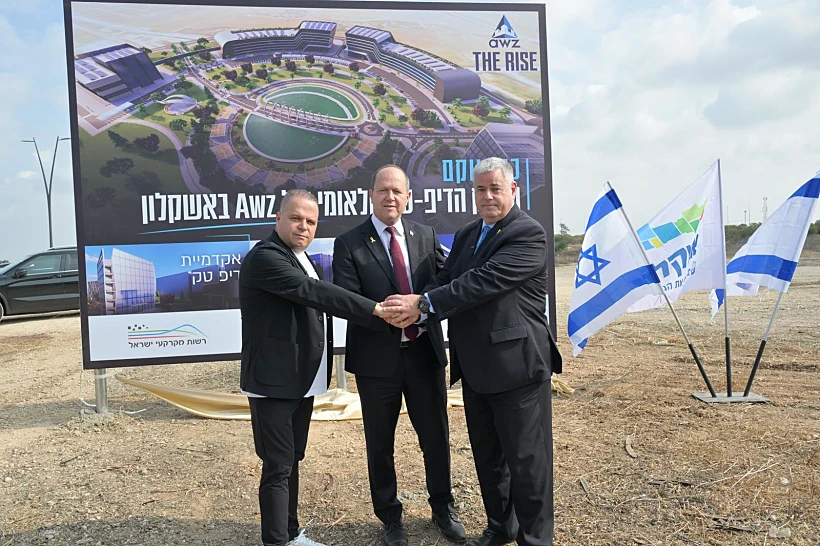 ירון אשכנזי, השר ניר ברקת ותומר גלאם