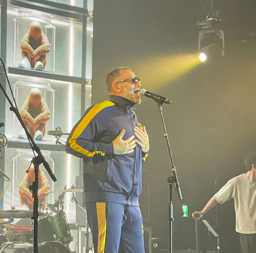 מרסדס בנד בהופעה בבארבי