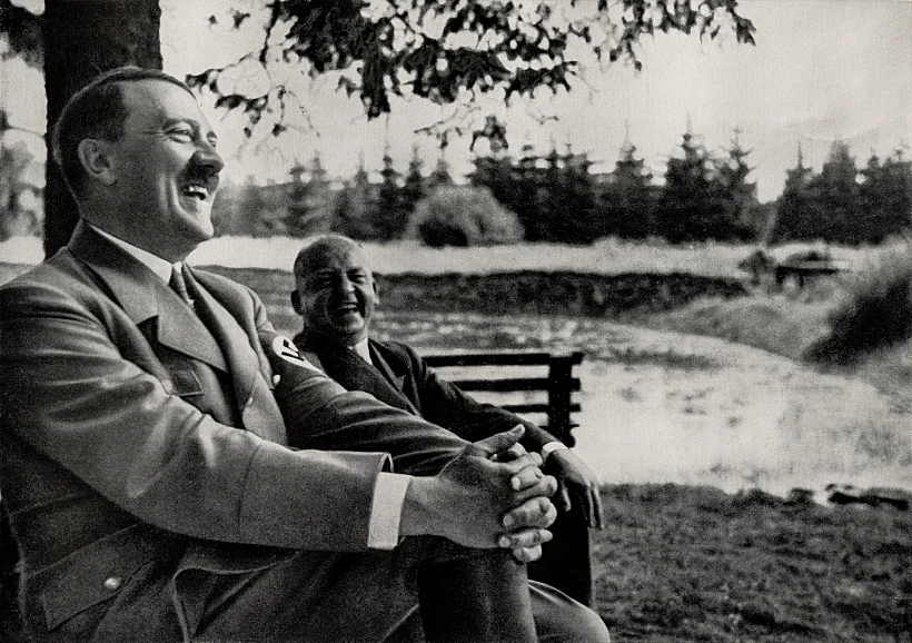 Nuremnerg,,germany, ,august,9,,2024:,an,old,published,photograph