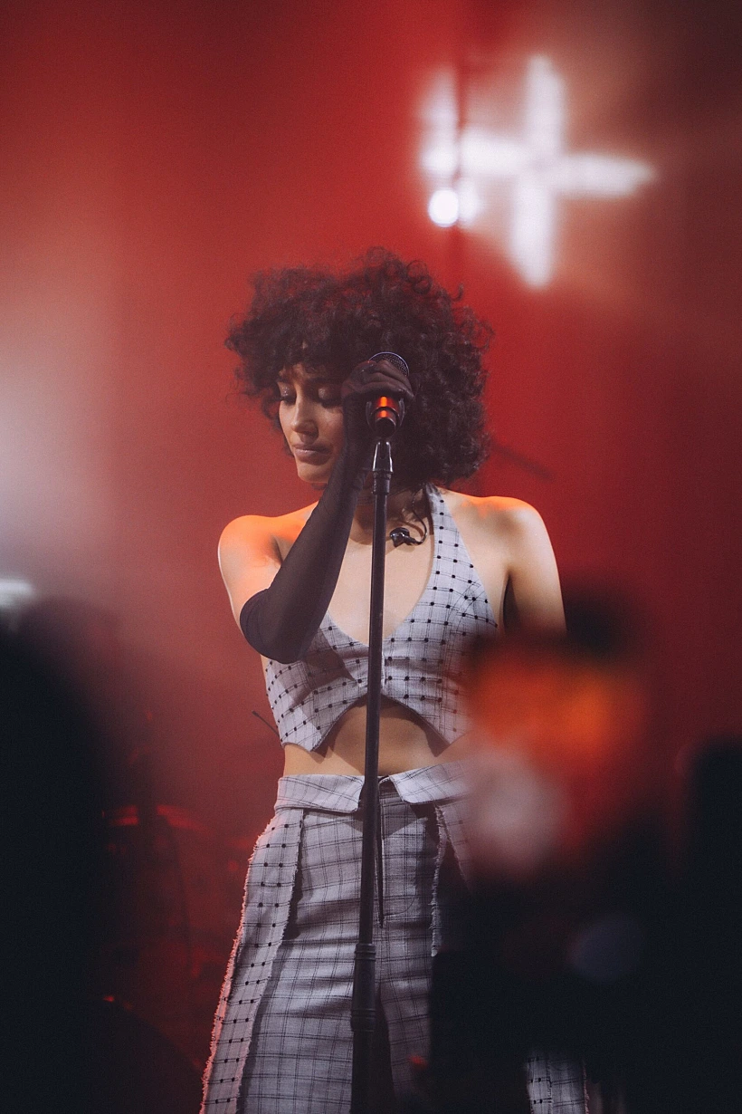 ליהי טולדנו במופע השקת אלבומה השני, "אומץ"