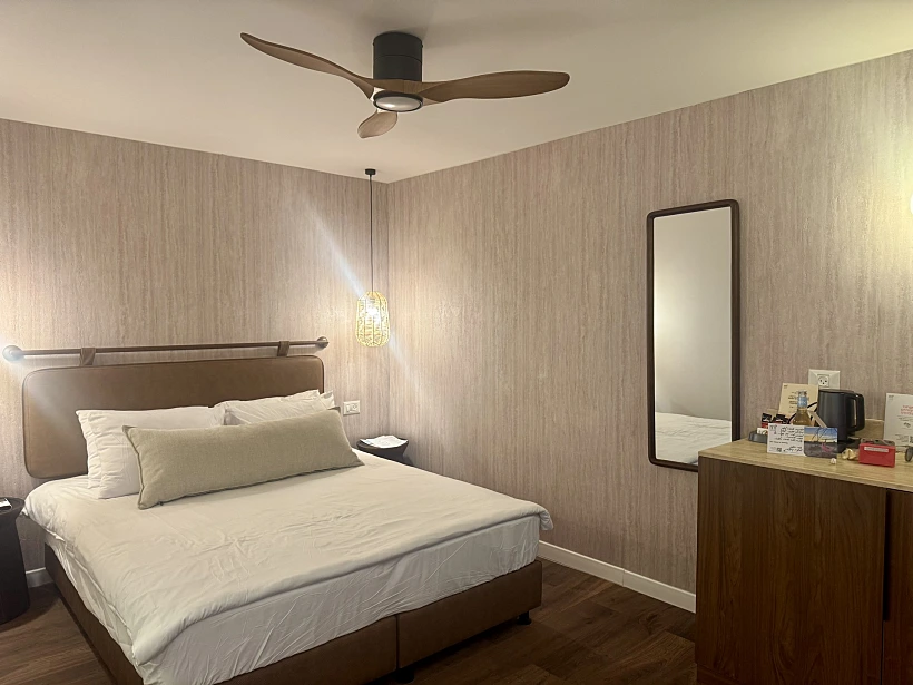 חדר במלון "מטיילים מדברי לוטן"