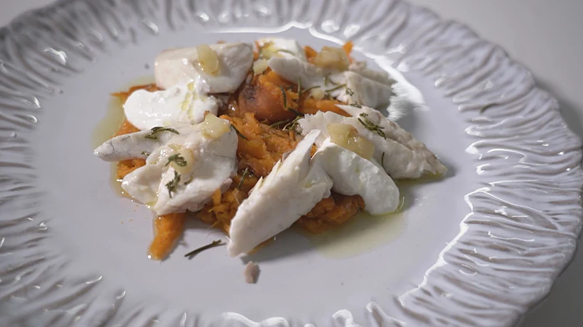 קונפי דג על בטטה מדורה