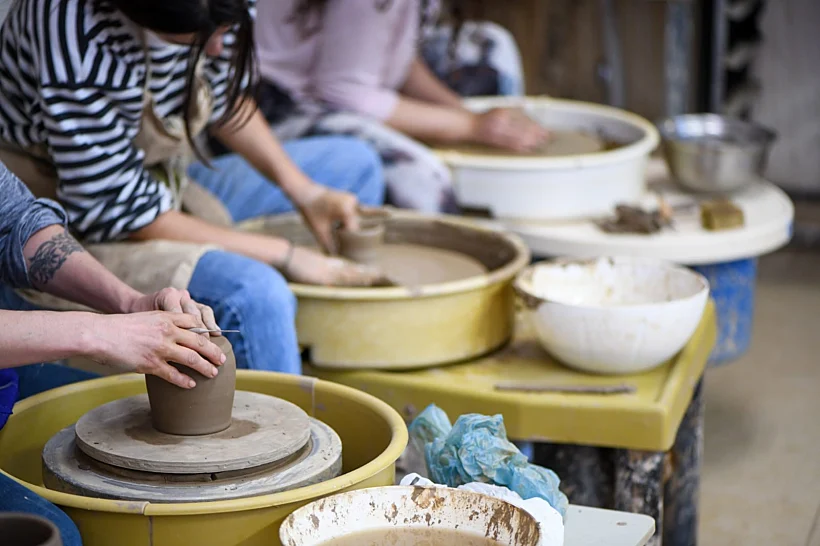 סדנת קדרות של דנה בלייר פרדס חנה