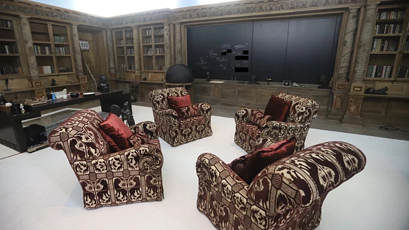 משרד באחוזתו של ג'פרי אפשטיין ב-"אי הפדופילים"