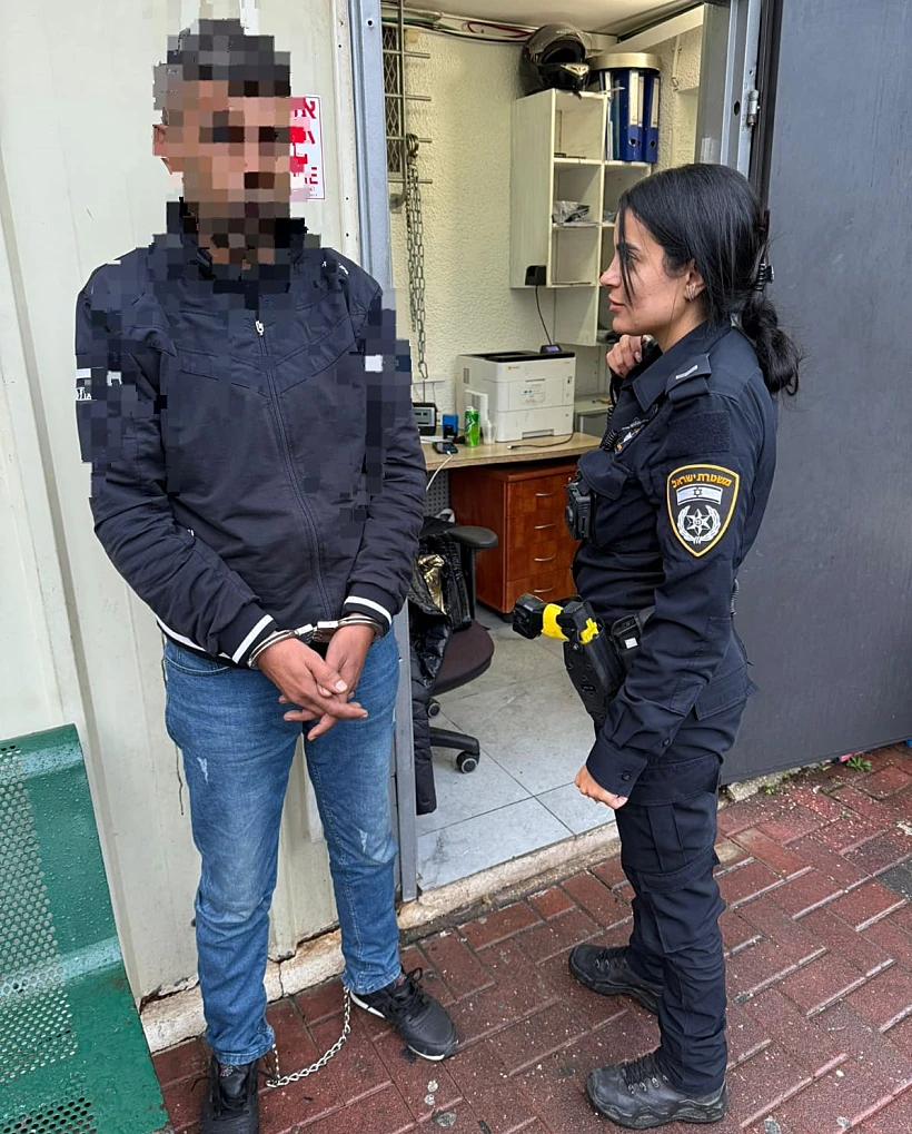 מעצר אחד השוהים הבלתי חוקיים שניסו לפרוץ לרכב ברחובות