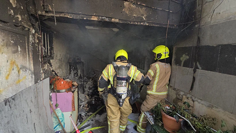 זירת השריפה בפתח תקווה