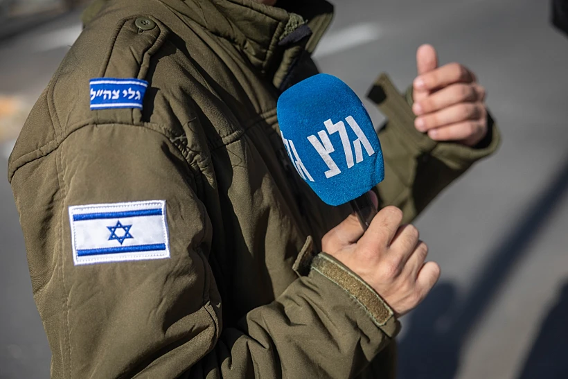 חייל המשרת בגלי צה"ל לאחר החלטת הממשלה על סגירת התחנה