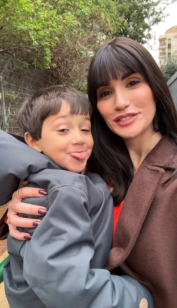 שיר אלמליח ובנה גבריאל