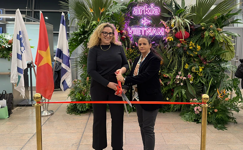 Whatsapp Image 2026 טקס גזירת הסרט בהשקת טסת הבוכרה של ארקיע לווייטנאם