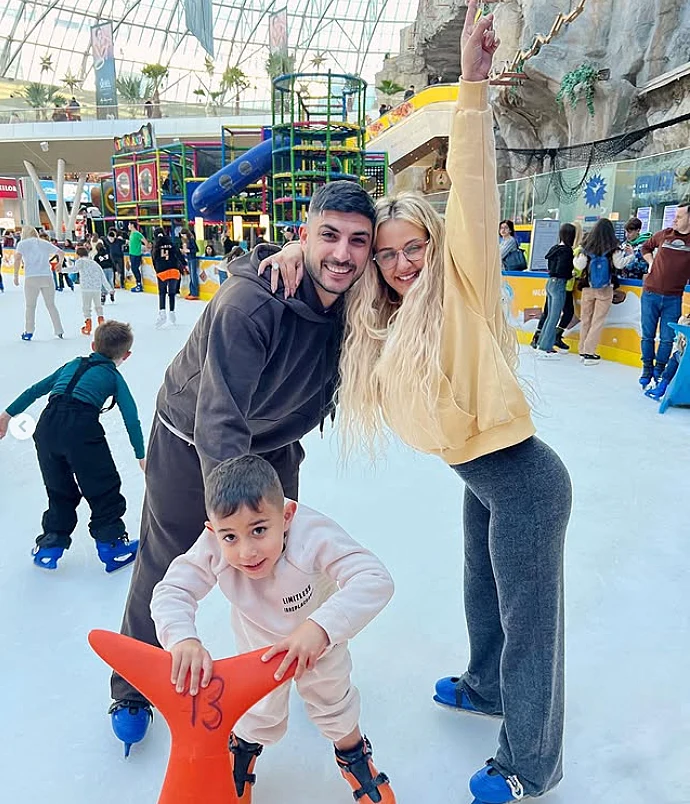 עדן בן זקן ושוקי ביטון עם הבן מישל