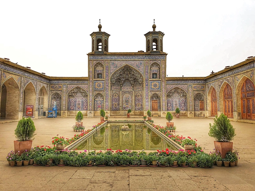 Nasir al-Mulk Mosque