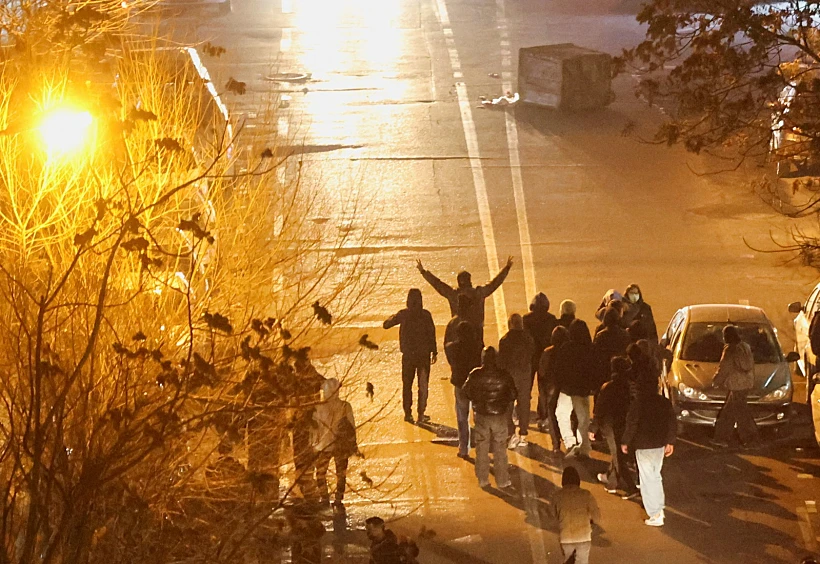 עימותים בין מפגינים לכוחות הביטחון בהפגנות בטהרן