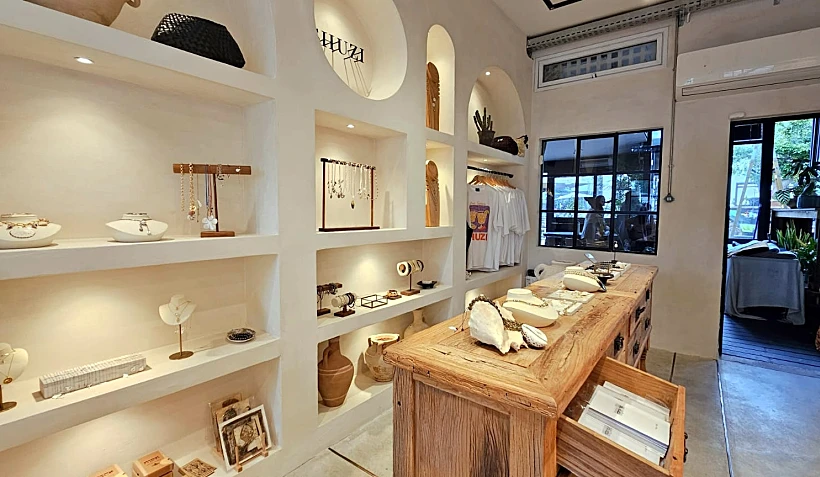 חנות שוזי השוק הישן בפרדס חנה