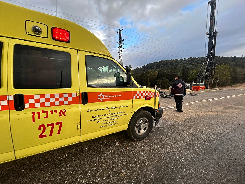 זירת החיפושים אחר הנער שנסחף בנחל מודיעים