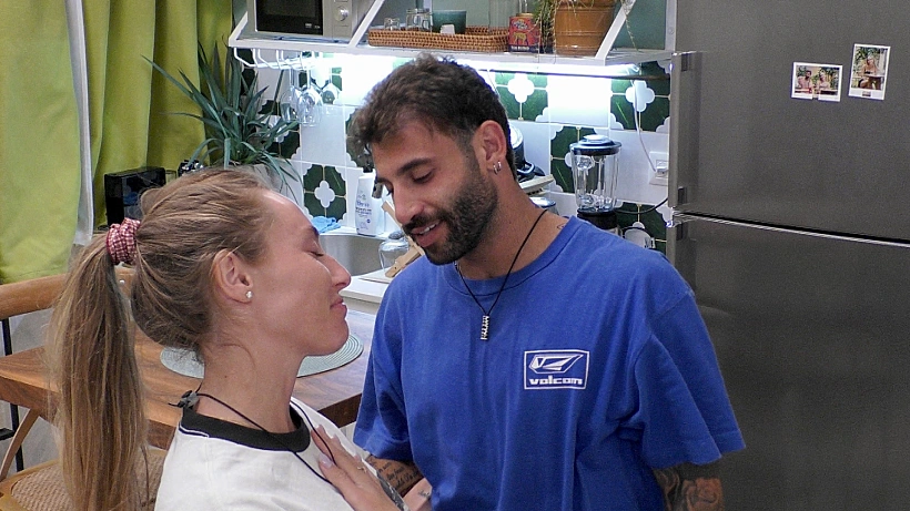 רון ריי כליף ודניאלה וייסוול