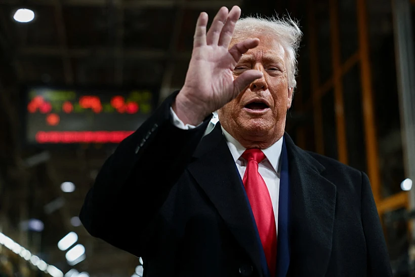 הנשיא טראמפ בביקור במרכז הייצור של פורד