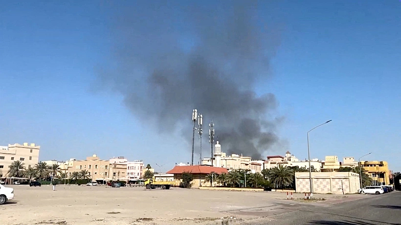 עשן מיתמר משגרירות ארה"ב בכווית