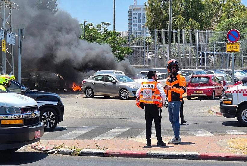 זירת פיצוץ הרכב בחולון