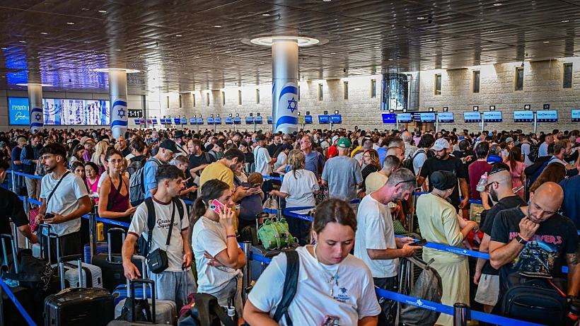 תורי ענק בנתב"ג
