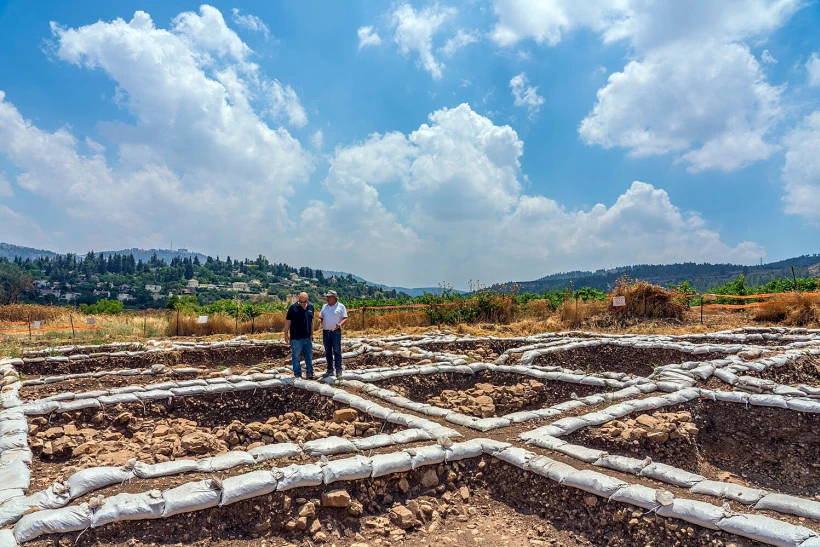 היישוב מהתקופה הניאוליתית שהתגלה ליד מוצא