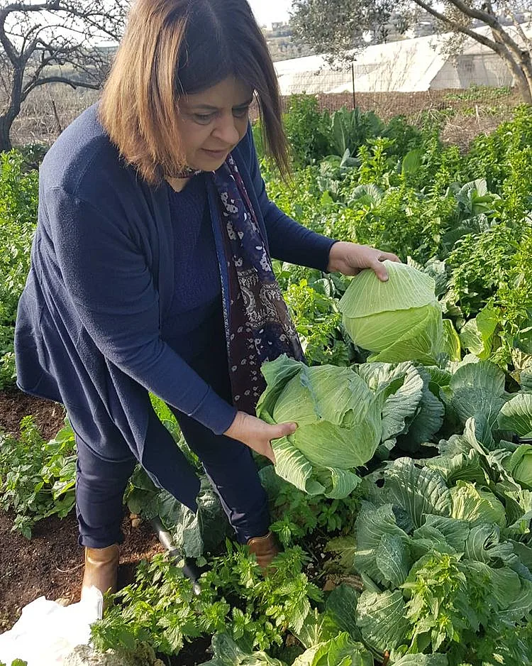 אסיה מכפר יאנוח