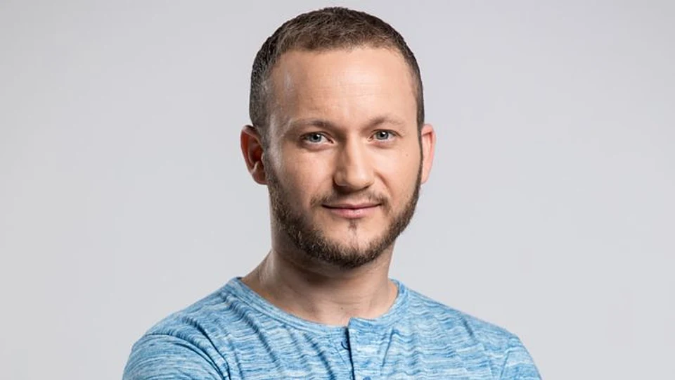 הכירו את ניר אדרעי