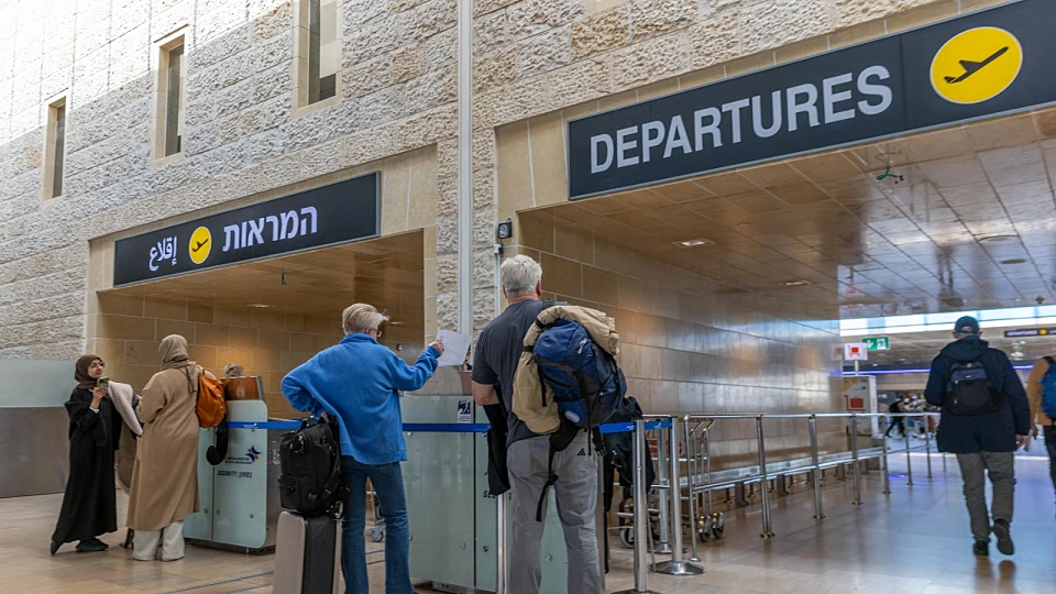 המשך מגמת ההגירה: 69 אלף תושבים עזבו את ישראל בשנת 2025