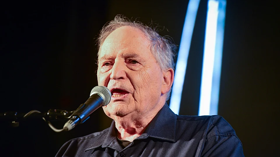 שבועיים לתחילת הלימודים: ארגון המורים מאיים בשביתה בתיכונים