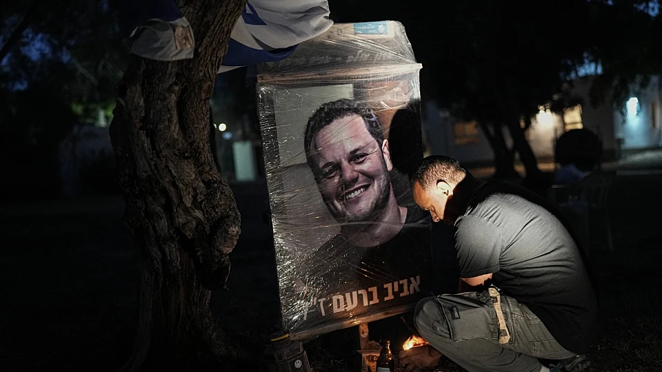 אירועי זיכרון, מחאה ודקת דומייה: ישראל מציינת 3 שנים ל-7.10