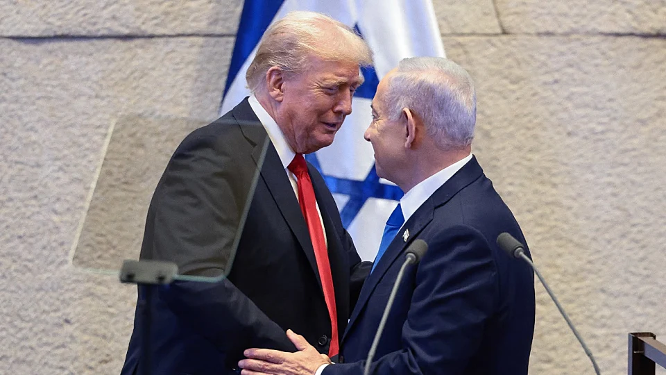 טראמפ מתערב בבחירות למען נתניהו: "לא אתקוף באיראן לבד"