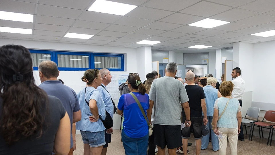 שיעור ההצבעה עד 12:00: 31.5% - הכי גבוה מאז 1973